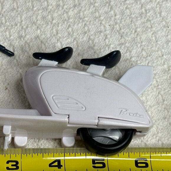 Bratz Lil Mini White 2 Seater Vespa Scooter Sidecar 6" Long Rare 2002 Toy girl - Picture 7 of 10